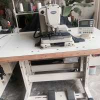 MÁY THÙA KHUY MẮT PHỤNG QUẦN JEAN BROTHER