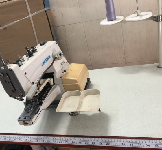 MÁY ĐÍNH NÚT CŨ JUKI 373