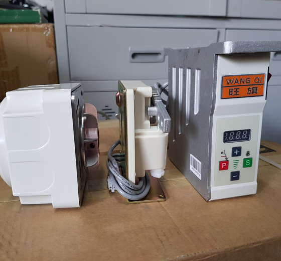 MÔ TƠ, MOTOR MÁY KANSAI, TRẦN DÈ ĐẦU BẰNG W500
