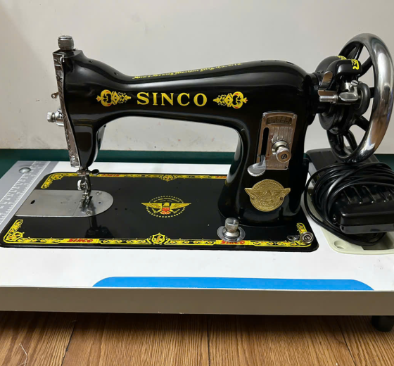 Máy gia đình Sinco Nhật đồng hồ bàn nhỏ