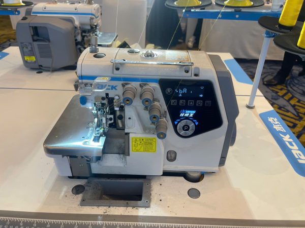 Máy Vắt Sổ Điện Tử 4 Chỉ Jack C7-4